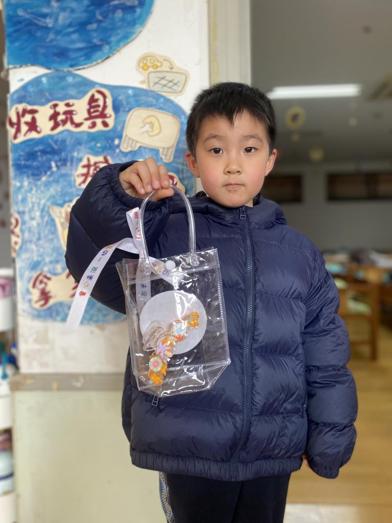 张恒逸.jpg