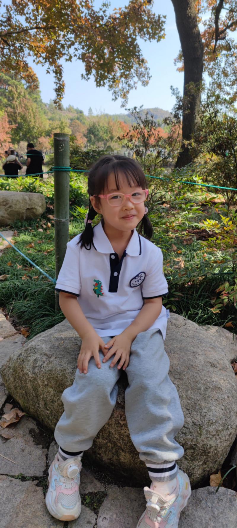 申瑞涵.JPG