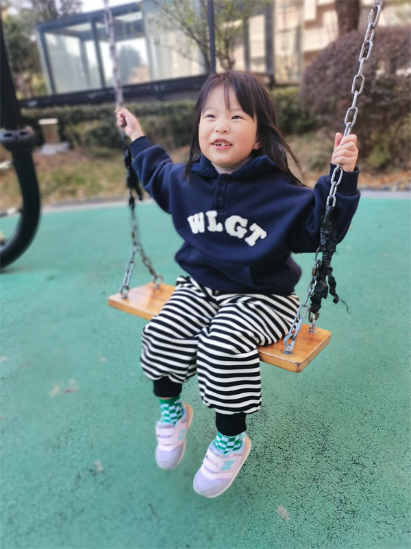 夏凡.jpg