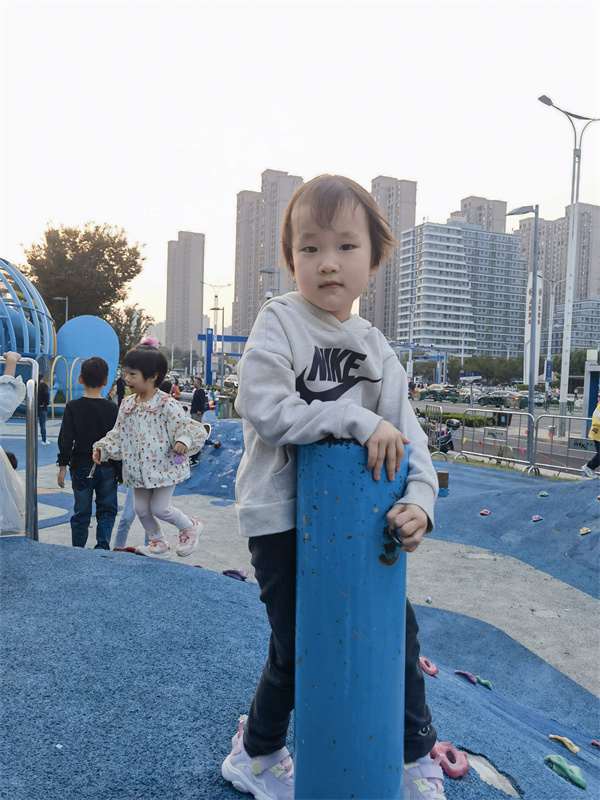 小二班王璟晨.jpg