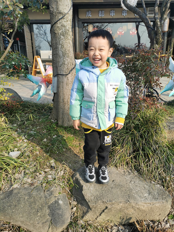 小一班：施栩宁（已编辑）.jpg