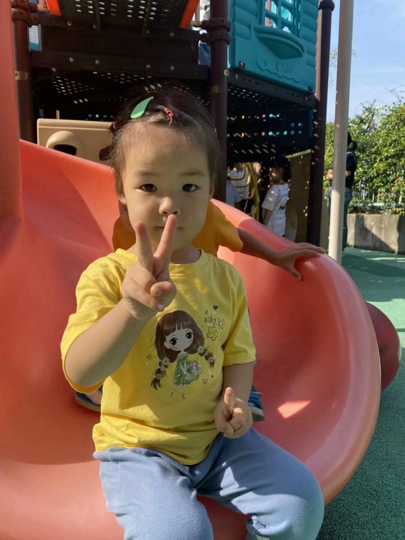 沈馨悦.jpg