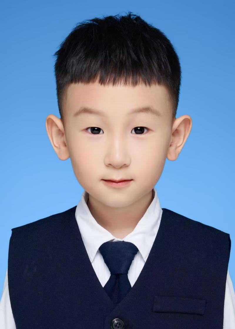 中二班：沈立.png