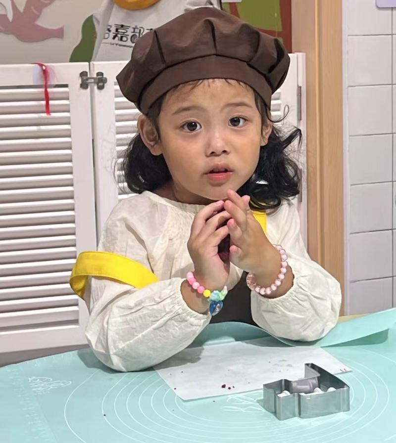 小一班 吴艺禾.jpg