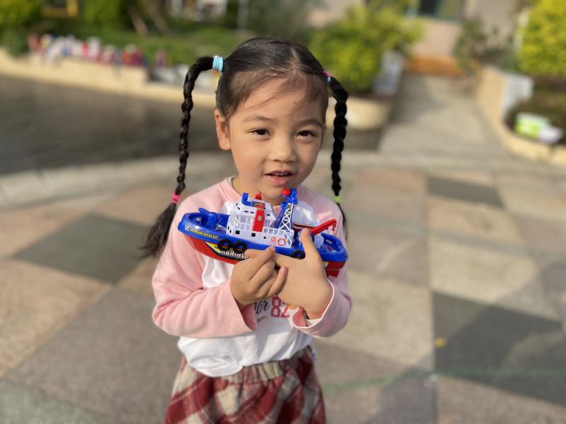 方晏如.jpg