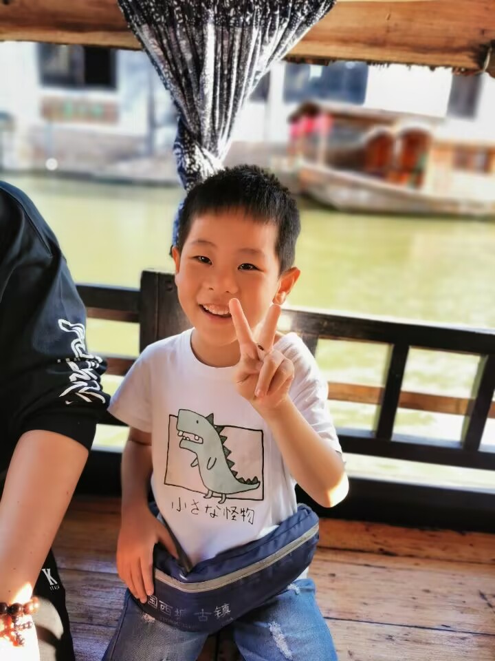 潘宇翱.jpg