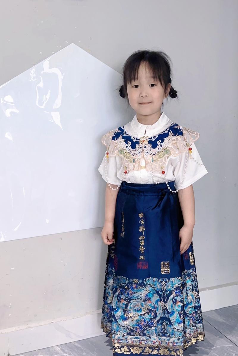 大一班：施悦萌.jpg